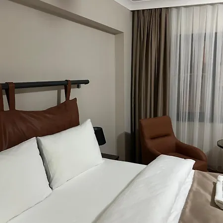 Pera Line * Yalova (Yalova)