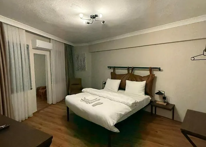 Pera Line Yalova (Yalova)